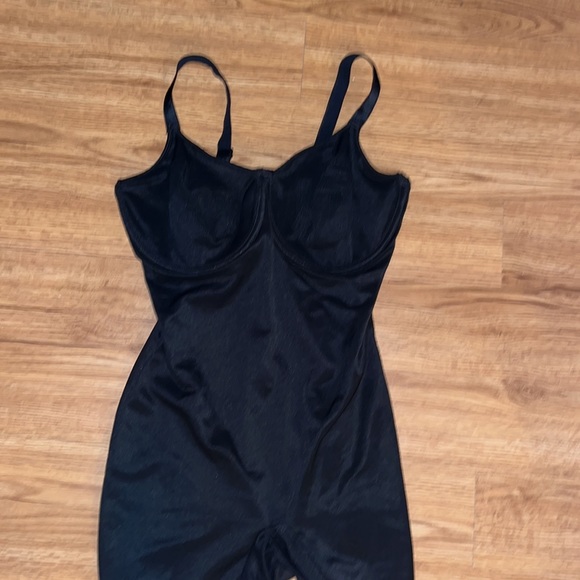 β€οΈππ»β€οΈβ’ NIP x TUCK x BOOST ππ»π«¦ππ»β’ β€οΈππ»β€οΈ - Picture 10 of 11